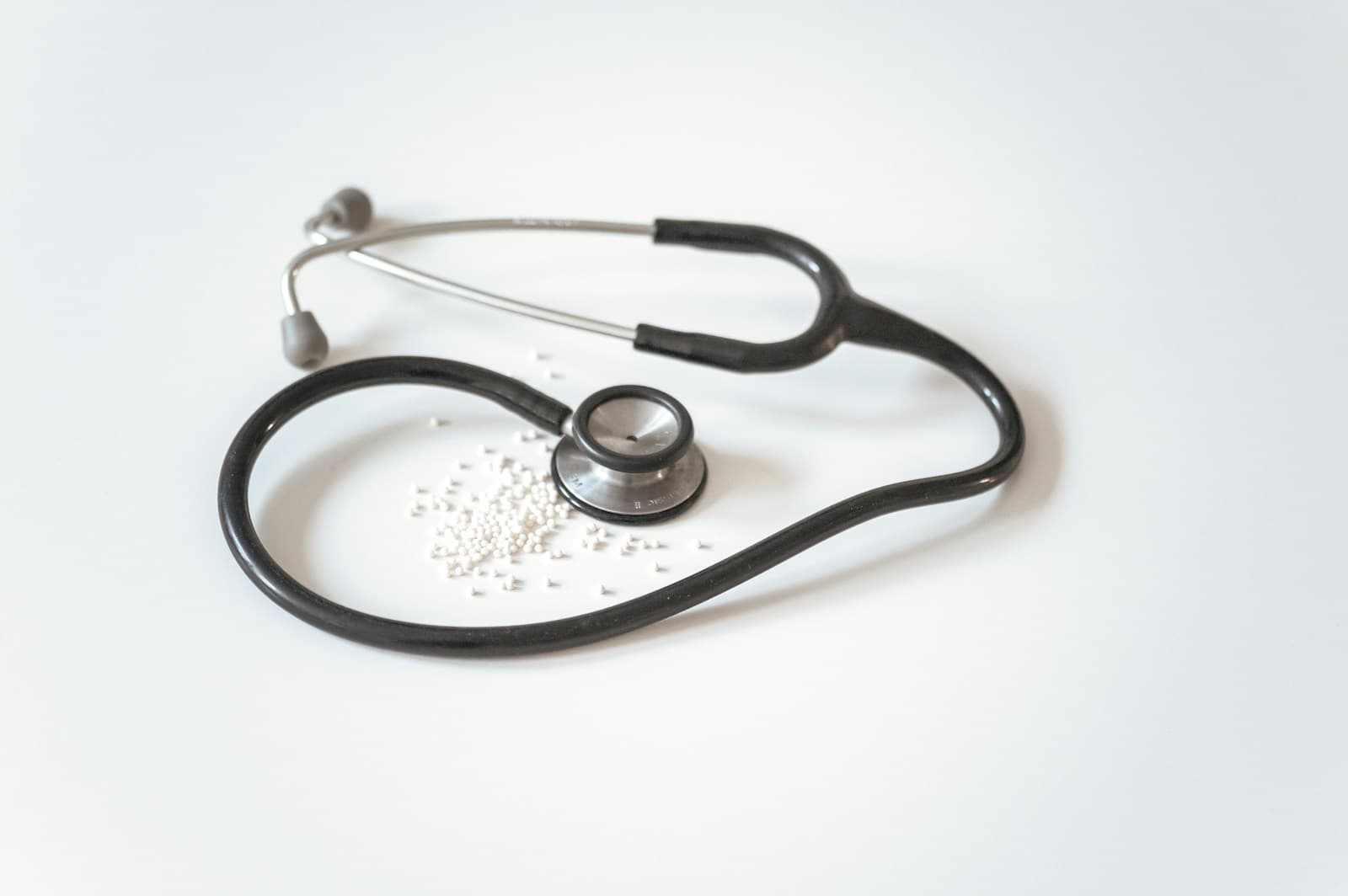 Stock photograph of a healthcare consultation; not Northstar Clinic.